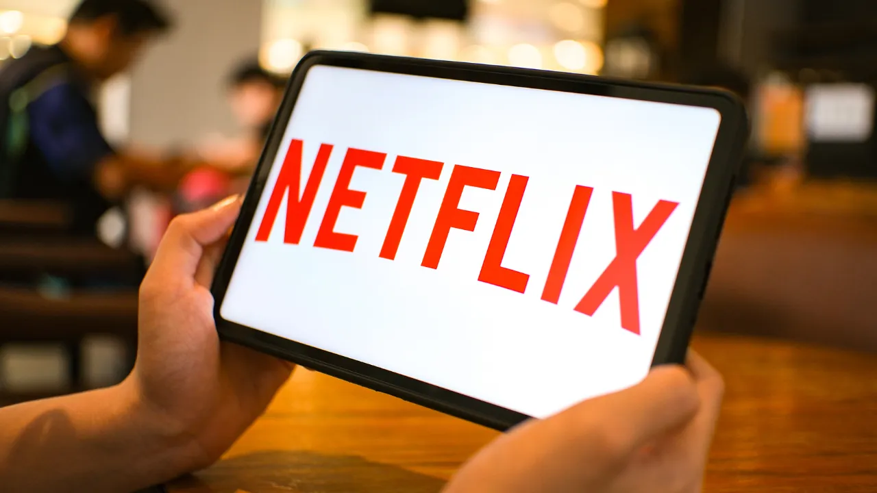 Imagem: Netflix fica até 23% mais cara no Brasil: Assinatura se aproxima de R$ 900 por ano após aumento