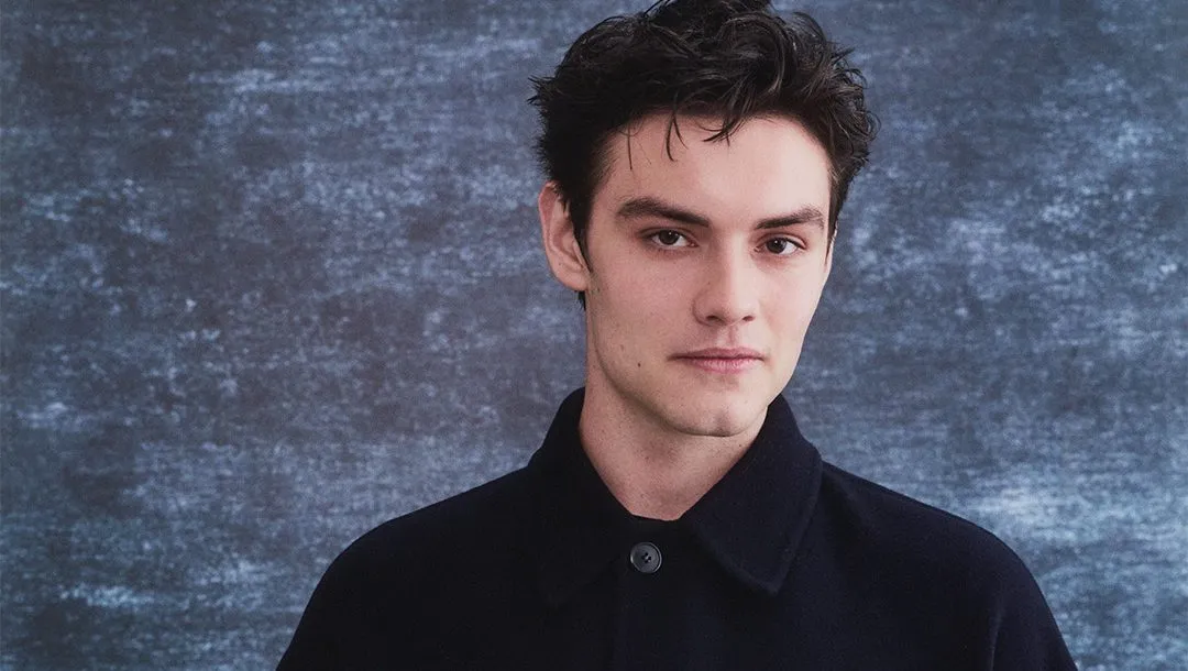 Imagem: Estrela de ‘Enola Holmes’, Louis Partridge vai estrelar e produzir o filme ‘One Last Summer’
