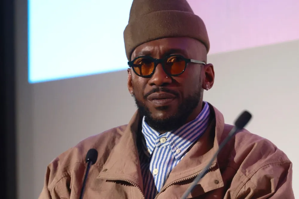 Imagem: Mahershala Ali chora ao relembrar cena de ‘Moonlight’ e fica em silêncio sobre ‘Homem-Aranha: Através do Aranhaverso’ em palestra em Londres: ‘Preciso ter cuidado’