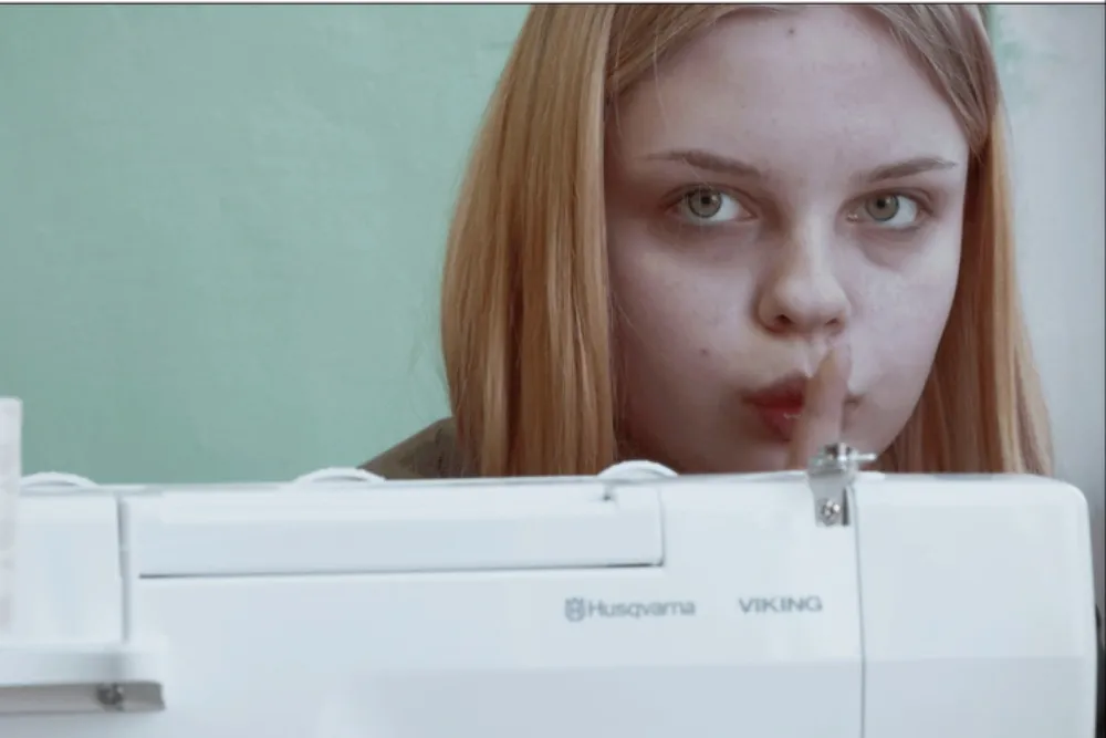 Imagem: Diretora de ‘Good Girls’ fala sobre a vida em centro correcional feminino na Polônia: ‘Isso machuca você ainda mais’ (EXCLUSIVO)
