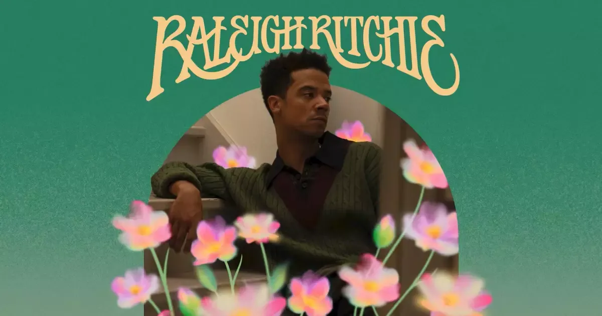 Imagem: Raleigh Ritchie, identidade musical de Jacob Anderson, lança single "I HAD A FEELING"; ouça
