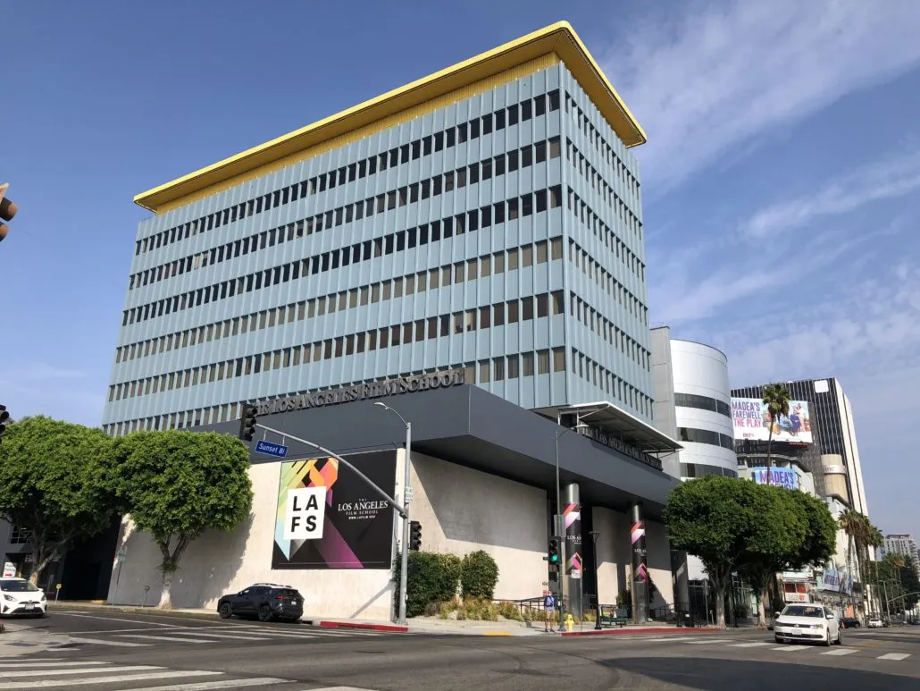 Imagem: Escola de Cinema de Los Angeles escapa de processo de denunciante enquanto juiz pune advogado por uso de IA