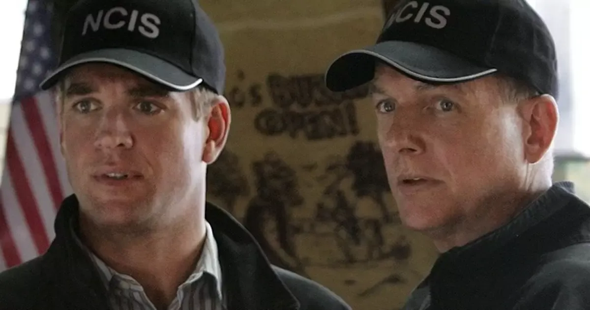 Image: NCIS: Origins | Check Out Images of the Reunion Between Mark Harmon and Michael Weatherly