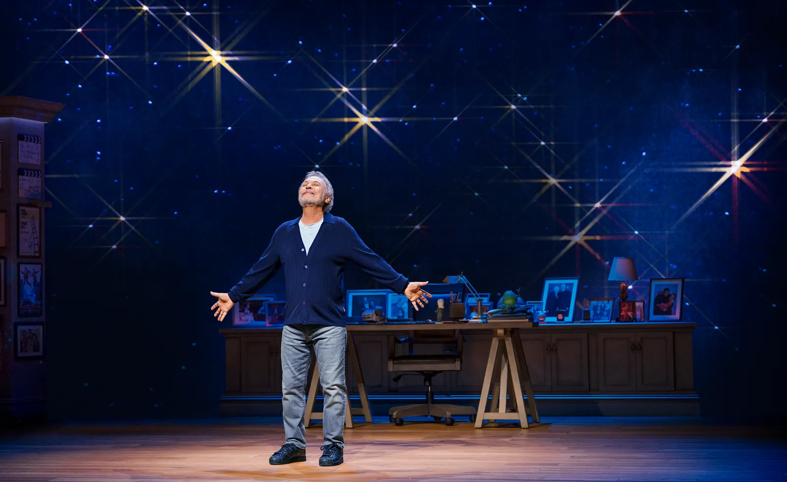 Imagem: Crítica de '860 Broadway': Billy Crystal relembra a essência da vida e da perda