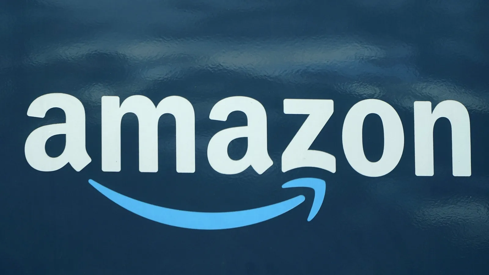 Imagem: Crescimento da receita publicitária da Amazon desacelera no 3º trimestre e gigante do e-commerce fica abaixo das estimativas de lucro