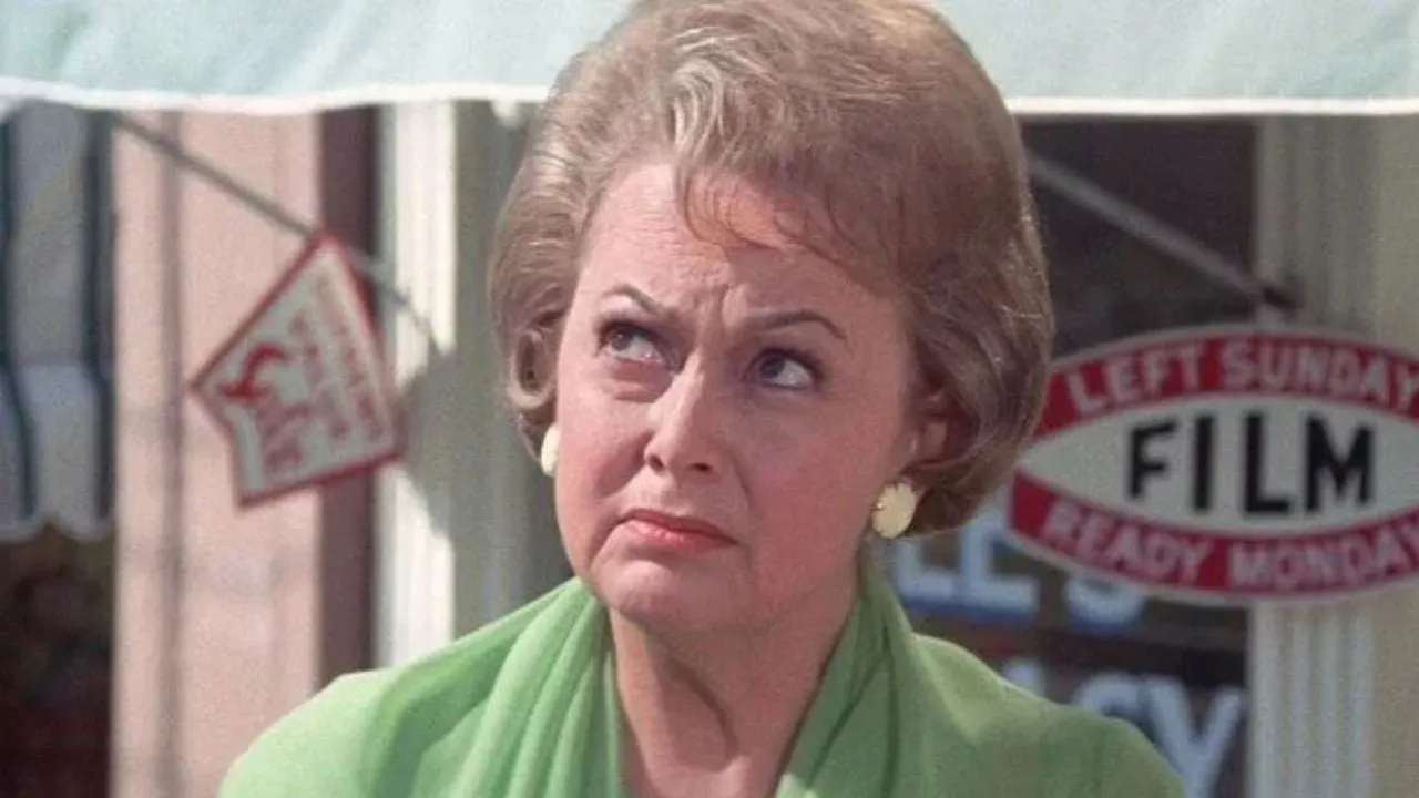 Imagem: Ela viveu até os 104 anos, ganhou 2 Oscars e estrelou um dos maiores filmes de todos os tempos: Sua irmã também era uma famosa estrela de Hollywood!