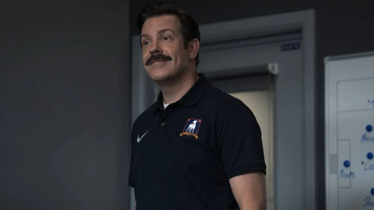 Imagem: A homenagem no episódio final de Ted Lasso reflete perfeitamente o que mais amamos na série: "O amor deles pelo esporte continuará sendo a essência desta equipe"