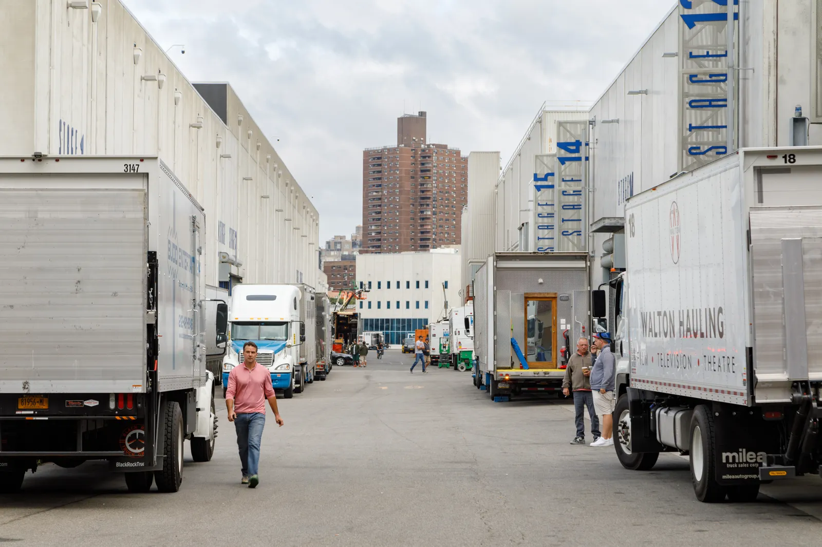 Imagem: Boom de produções em NYC: licenças e gastos disparam, estúdios lotados: “Estamos prestes a estourar”